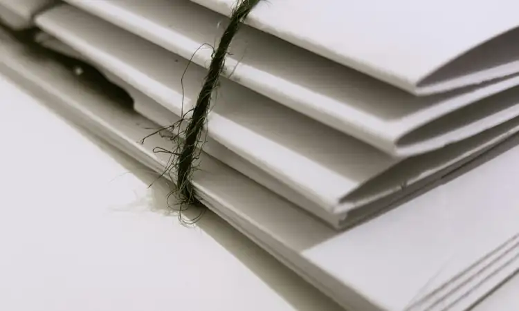 Persyaratan dokumen, Sumber: pexels.com