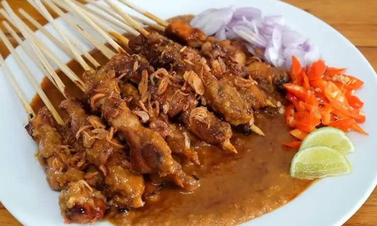 Sate ayam madura, Sumber: youtube.com