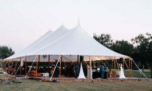 Bisnis sewa tenda pesta, Sumber: aztecusa.com