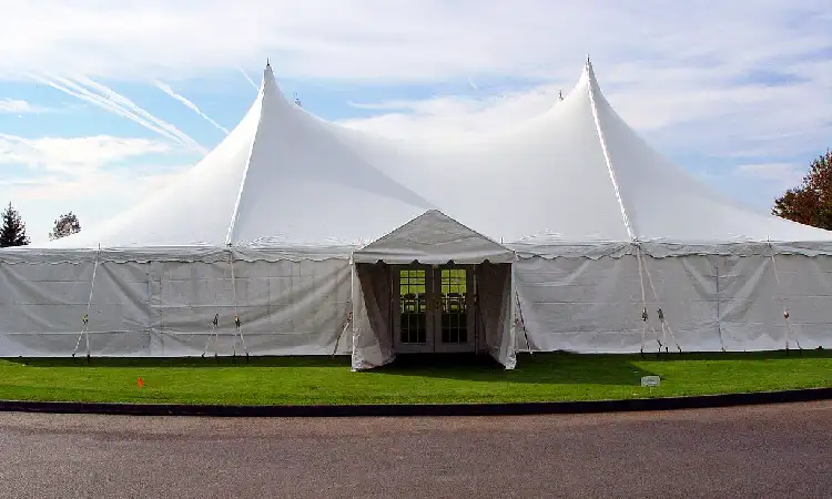 Tips bisnis tenda untuk pemula, Sumber: squarespace-cdn.com