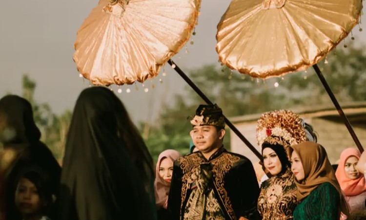 Mengenal tradisi kawin culik yang berasal dari Lombok, Sumber: liputan6.com