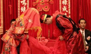 Keunikan pernikahan di Cina, Sumber: linjiang-online.com