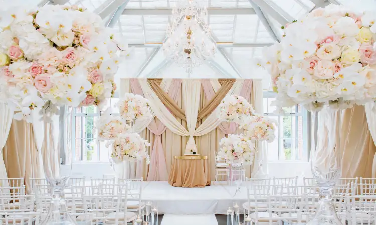 Dekorasi american wedding, Sumber: dallaspalmsvenue.com