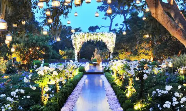 Enchanting Forest decoration, Sumber: bodasyweddings.com