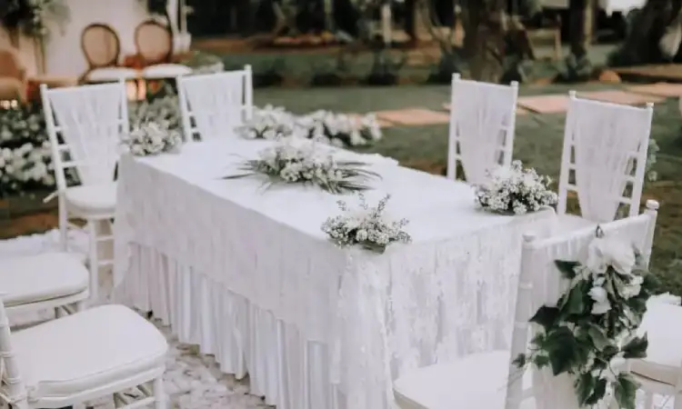 Akad nikah nuansa minimalis, Sumber: weddingmarket.com