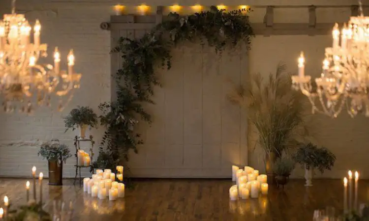 Altar Candlelit, Sumber: pinterest.com