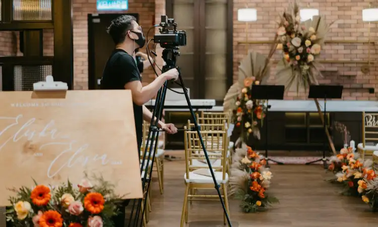 Live streaming pernikahan, Sumber: trhstudios.com