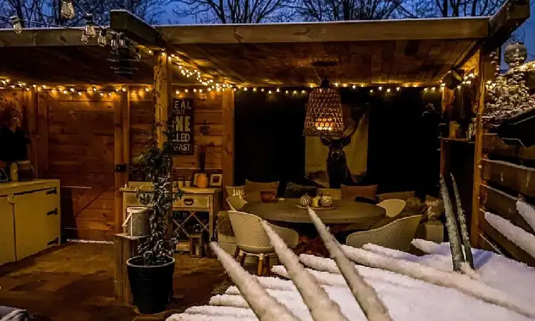 Garden party, Sumber: gardenpatch.co