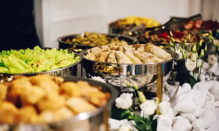 Porsi catering panitia dan keluarga inti, Sumber: gstatic.com